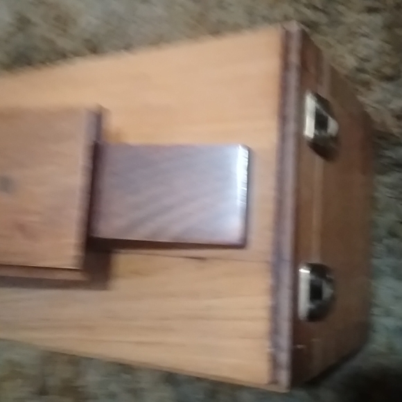 Brooks Brothers wooden shoe shine box - Picture 5 of 6